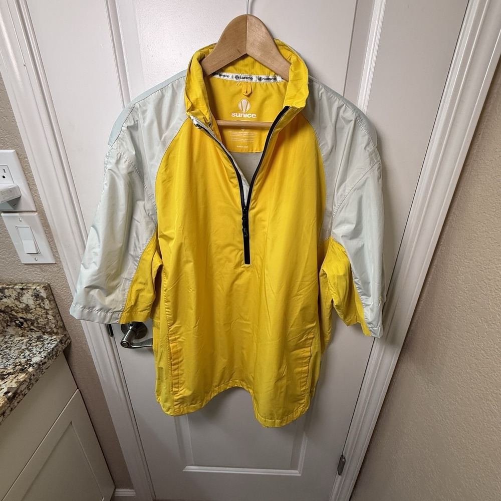 Sunice Typhoon Mens XL Golf Rain Pullover Jacket Yellow Gray Short Sleeve Zip